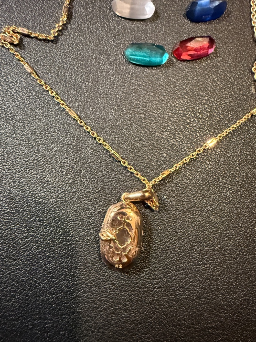 Kendra Scott Gold Necklace with Pink Oval Pendant and Interchangeable Stones - Picture 5 of 5